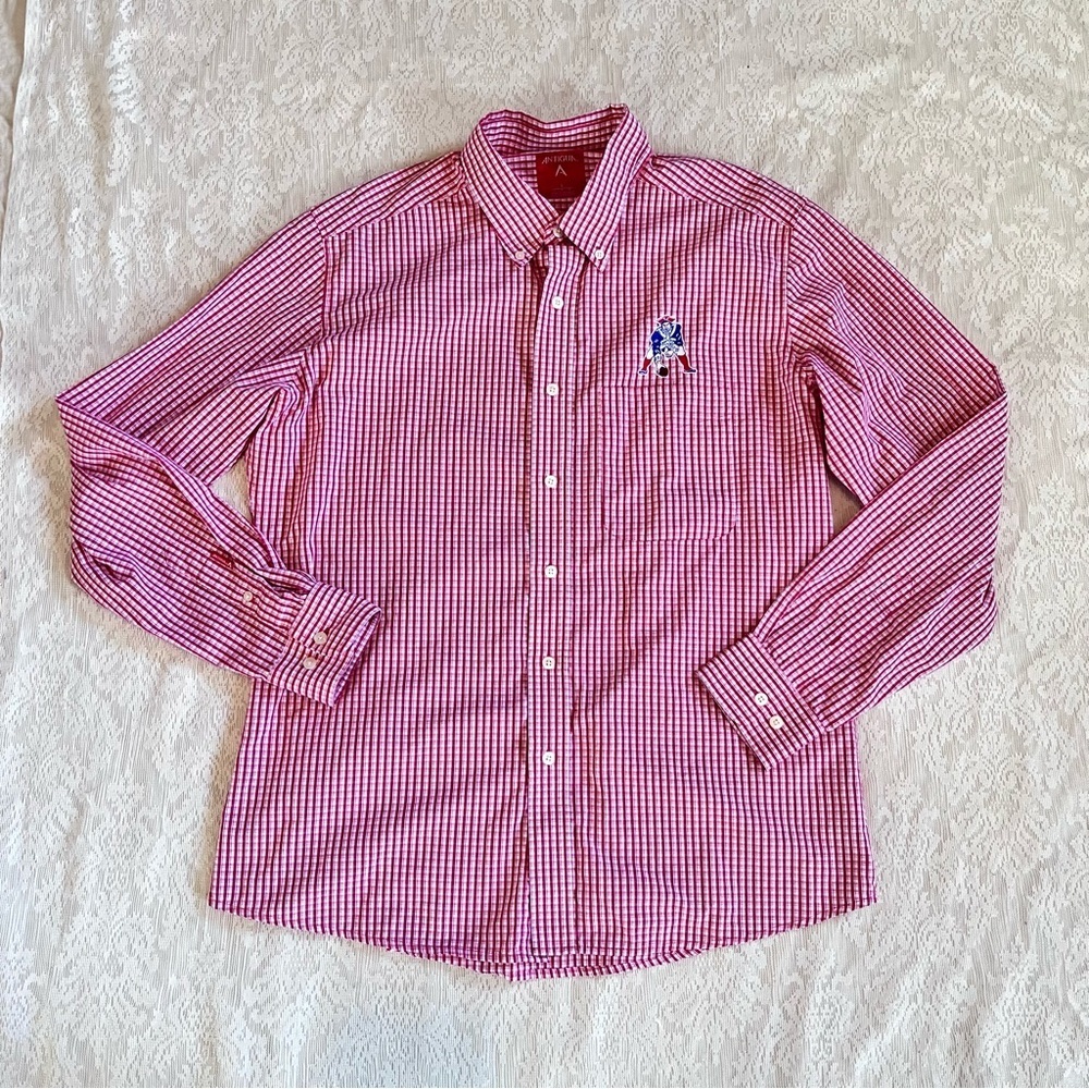 Men’s Antigua New England Patriots check original logo “Pat Patriot” button down